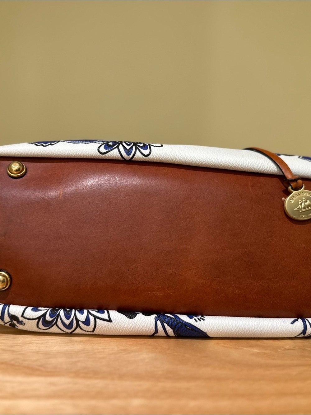 Rare Brahmin All-Day Tote in Blue Delft - Picture 5 of 13